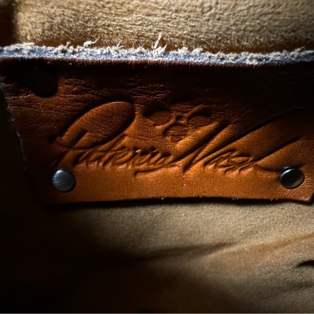 SOLD>>>>Patricia Nash- leather crossbody purse - Picture 7 of 7